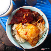 xôi trứng thịt kho