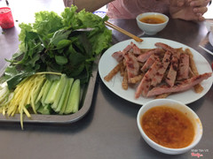 2 phần nem nướng