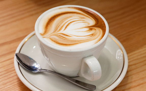 Myna Cafe 