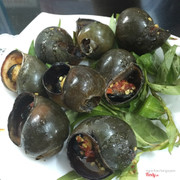 ốc bươu nướng tiêu xanh