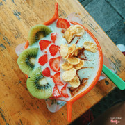 Sinh tố dâu kiwi socola