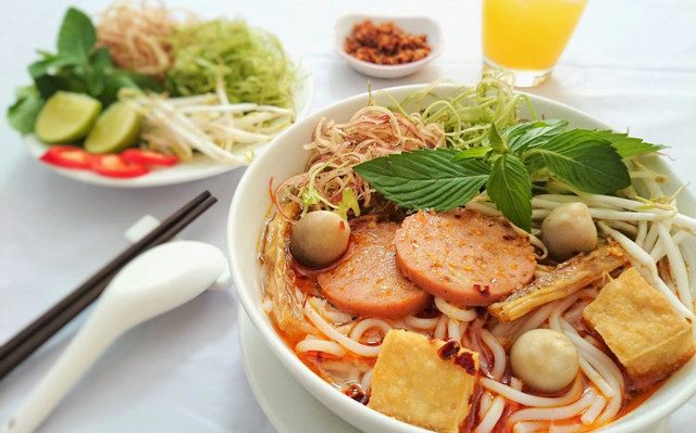 Nhận Nấu Tiệc Chay - Làm Chả Chay