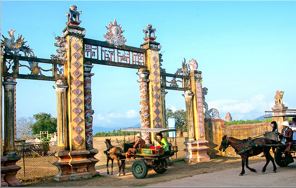 Thành Hoàng Đế