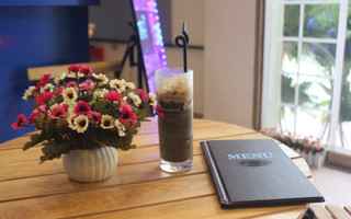 Rainy coffee