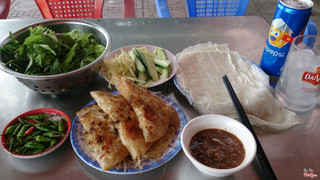 Bánh xèo mực