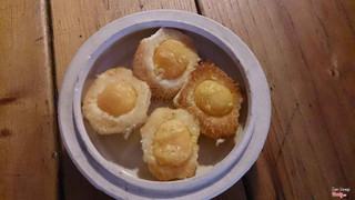 bông lan trứng muối 