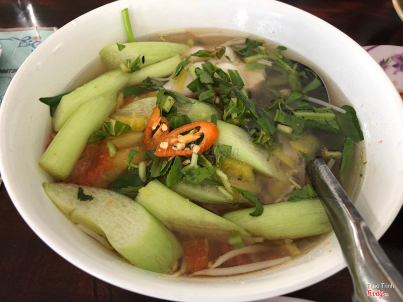 Canh chua cá 