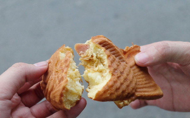 Bánh Cá Taiyaki & Gà Non Hong Kong