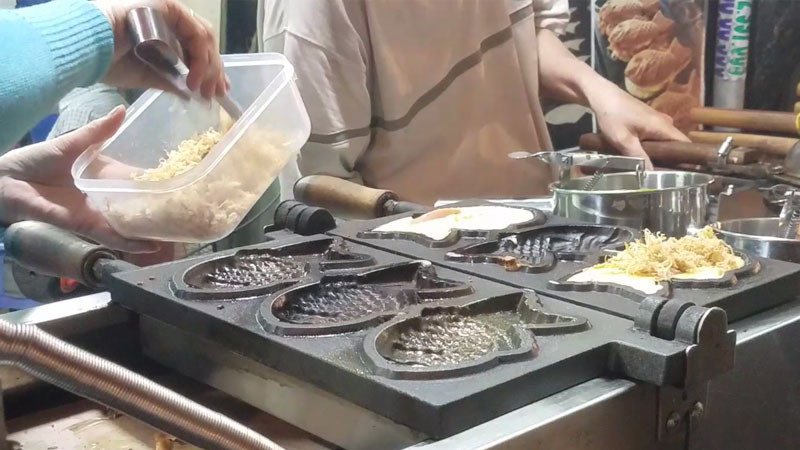 Bánh Cá Taiyaki & Gà Non Hong Kong