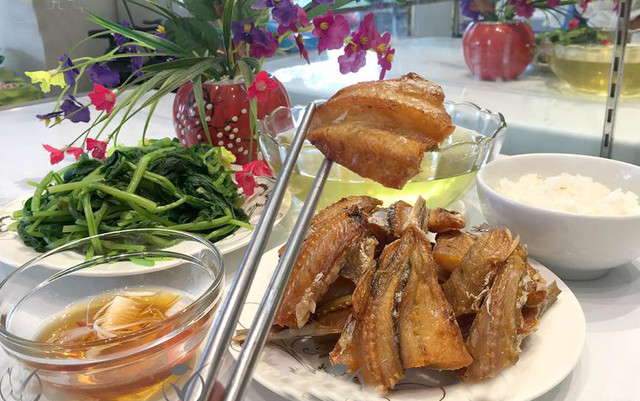 Vitot Seafood - Hải Sản Sạch & Cá Một Nắng