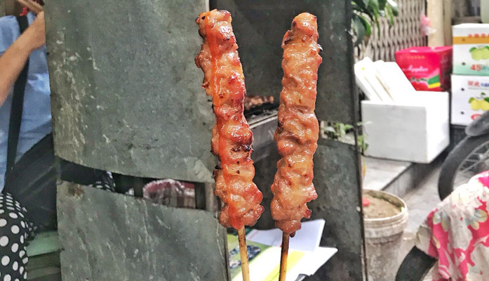 Bánh Mì Thịt Xiên - Nguyễn Văn Tố - 56 Nguyễn Văn Tố