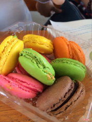 
Bánh Macaron