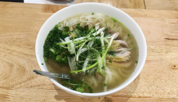 Hoàng Long - Phở Gà Chặt, Bún Thang & Xôi Gà - Hàm Nghi