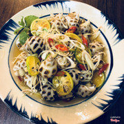 Ốc hương ngâm tắc sả 98k, món lạ ít có quán bán