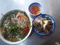 bánh canh cá lóc