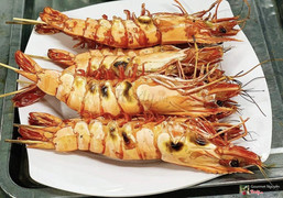 Tôm sú nướng mọi