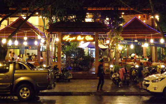 Nguyệt Quế Viên Restaurant