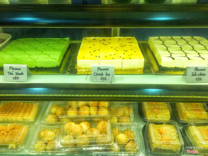 Tủ bánh quán Ngọt