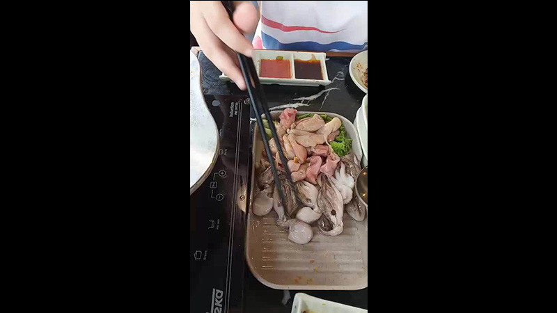 Quán lẩu được ghi vào danh sách ăn uống của mình!!!