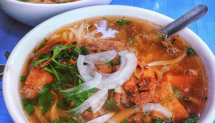 Dung Bạch Mai - Phở Chuyên Bò