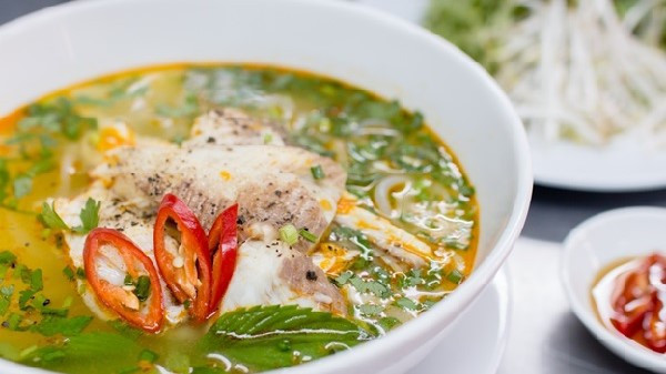 Bánh Canh Cá Lóc Gia Huy - Quang Trung