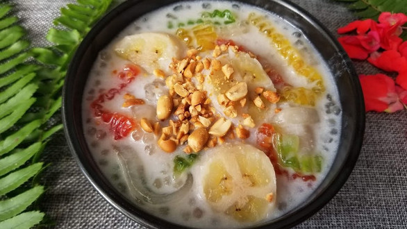 Giang Khang - Chè Chuối Chưng & Chuối Chiên Mè Đen