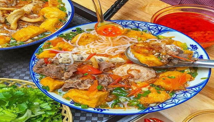 Bún Riêu Gia Truyền - Bách Khoa