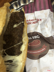 Bánh ko rau, ko sốt, pho mai dính 1 tí ti. Thật kinh khủng