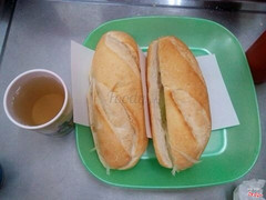 - ăn uống suốt ngày, ngon cả rẻ kinh khủng luôn ấy 👏👏👏👏👏