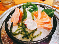 Sashimi cá hồi