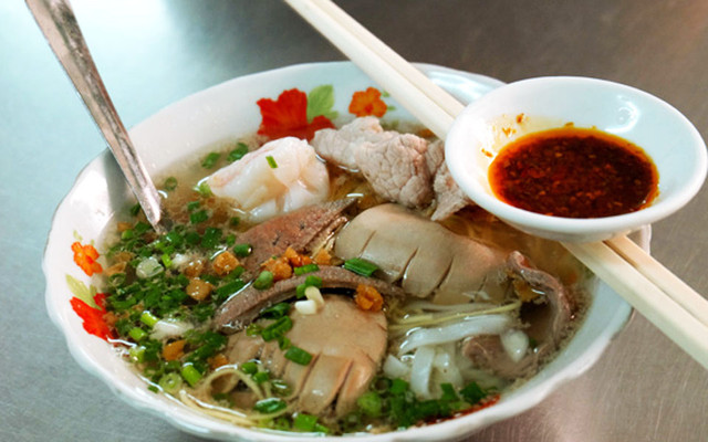 Hủ Tiếu Xe Đẩy - Hậu Giang