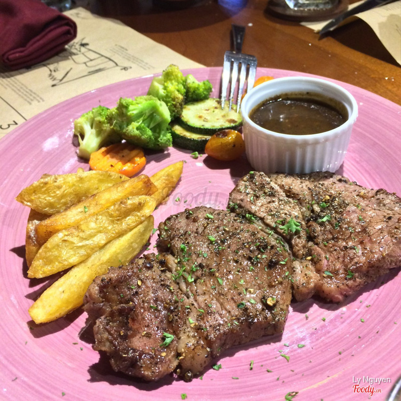 Beefsteak sốt tiêu