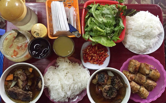 Cây Bàng - Bún Chả Nướng