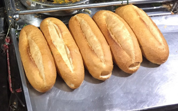 Bánh Mì - Nguyễn Phong Sắc