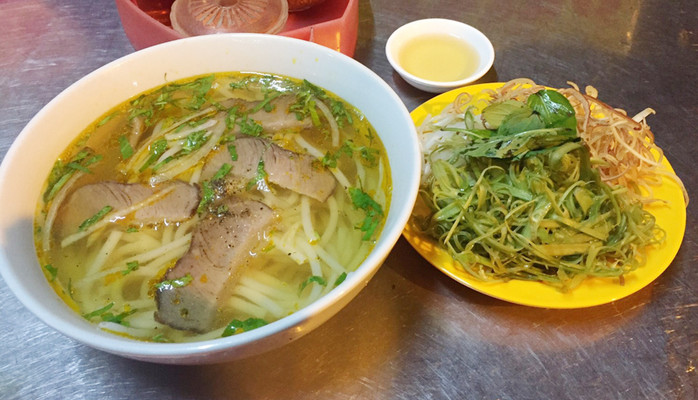 Thu - Bún Bò, Bún Riêu Cua Đồng & Bún Đỏ