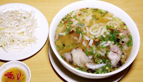 Cô Thúy - Bánh Canh & Hủ Tiếu