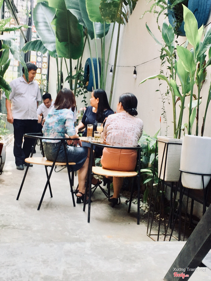 Quán cafe ngon đẹp giá rẻ đà nẵng! Quán có không gian đẹp ! Check in cực chất