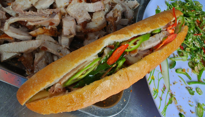 Bánh Mì Tuấn Mập - 1035 Huỳnh Tấn Phát