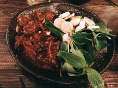 vẫn ngon, nhưng cà pháo ở bên đây có rưới thêm chút nước mắm pha chứ ko như ở mấy quán WZ trước !