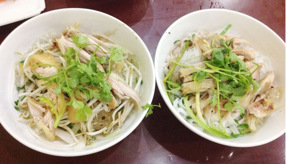 Phở Gà Phương Béo - Bàn Cờ