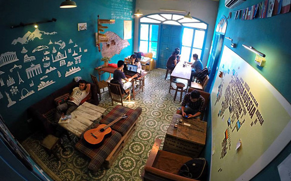 Quốc Lộ 1 Cafe