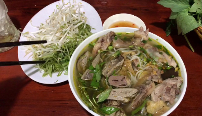 Kim Hải - Bún Vịt & Miến Gà