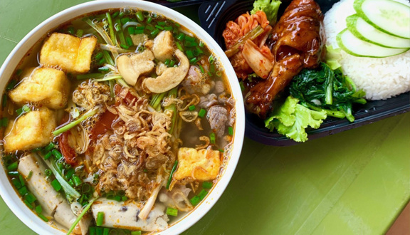 Nghiền Quán - Bún Riêu & Cơm Sườn Phố Cổ