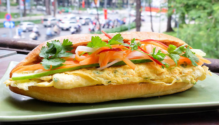 Bánh Mì - Trần Quang Diệu