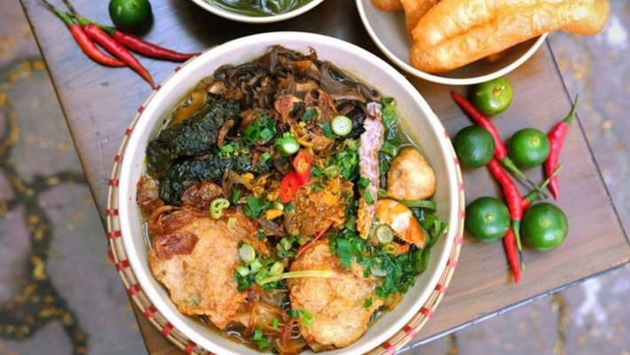 Bánh Đa Cua - Đặc Sản Hải Phòng - Trần Hoành