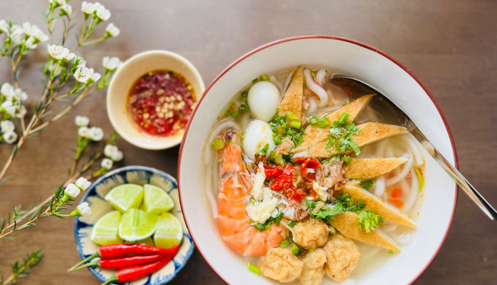 Ngon Lắm - Bánh Canh & Bún Chả Cá - Nguyễn Văn Đậu