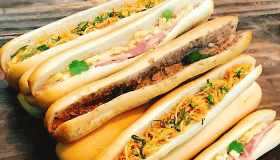 Bánh Mì Que Tứ Hải - Ngô Quyền