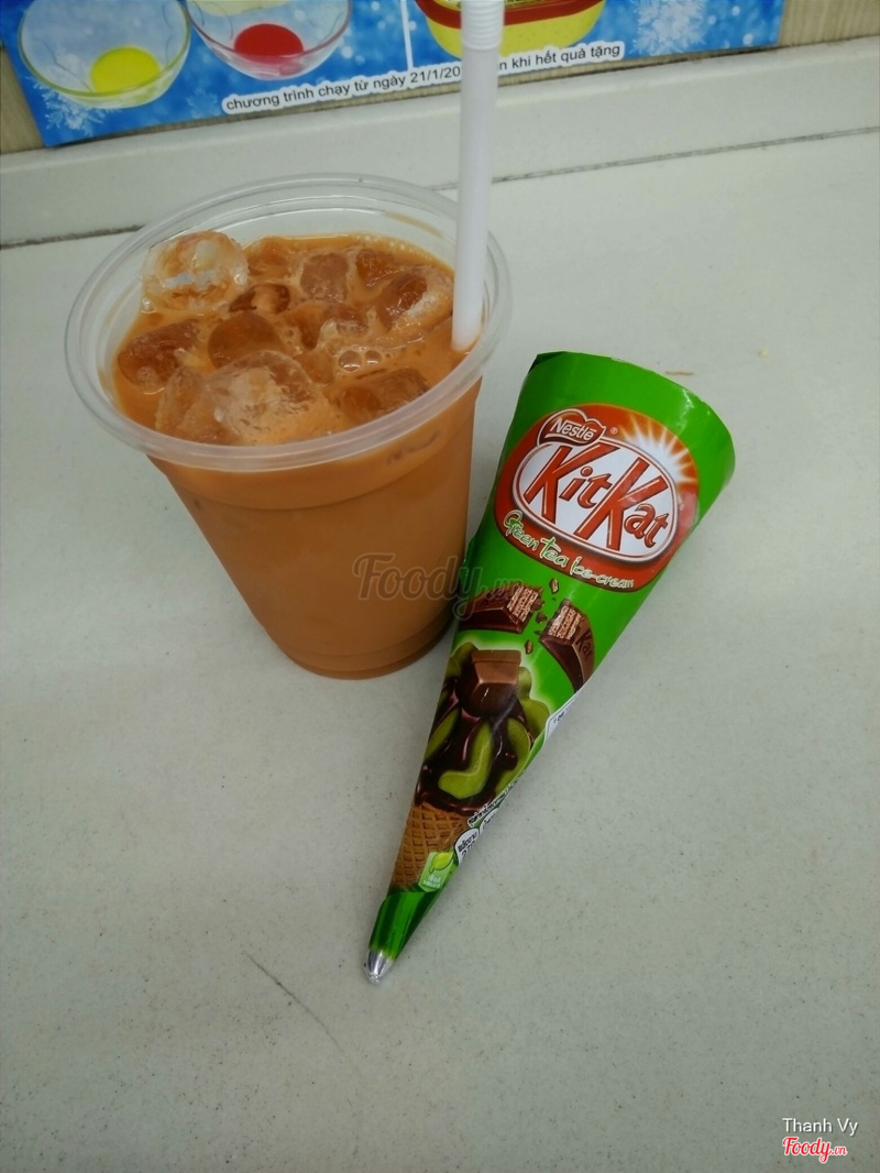 Kem KitKat, Trà Sữa