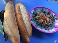 
Cút Lộn Xào Me