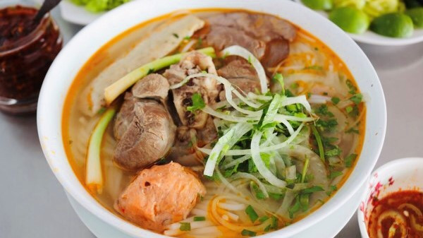 Quán Diệu - Bún Bò Giò Chả